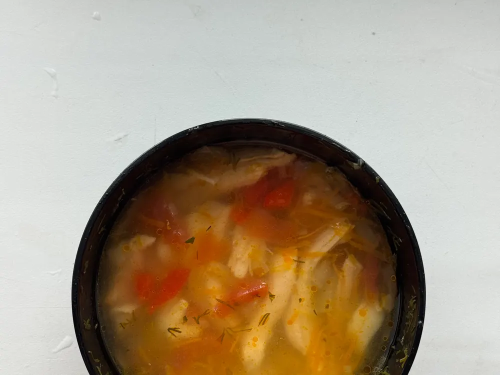 Куриный суп с чесночными галушками